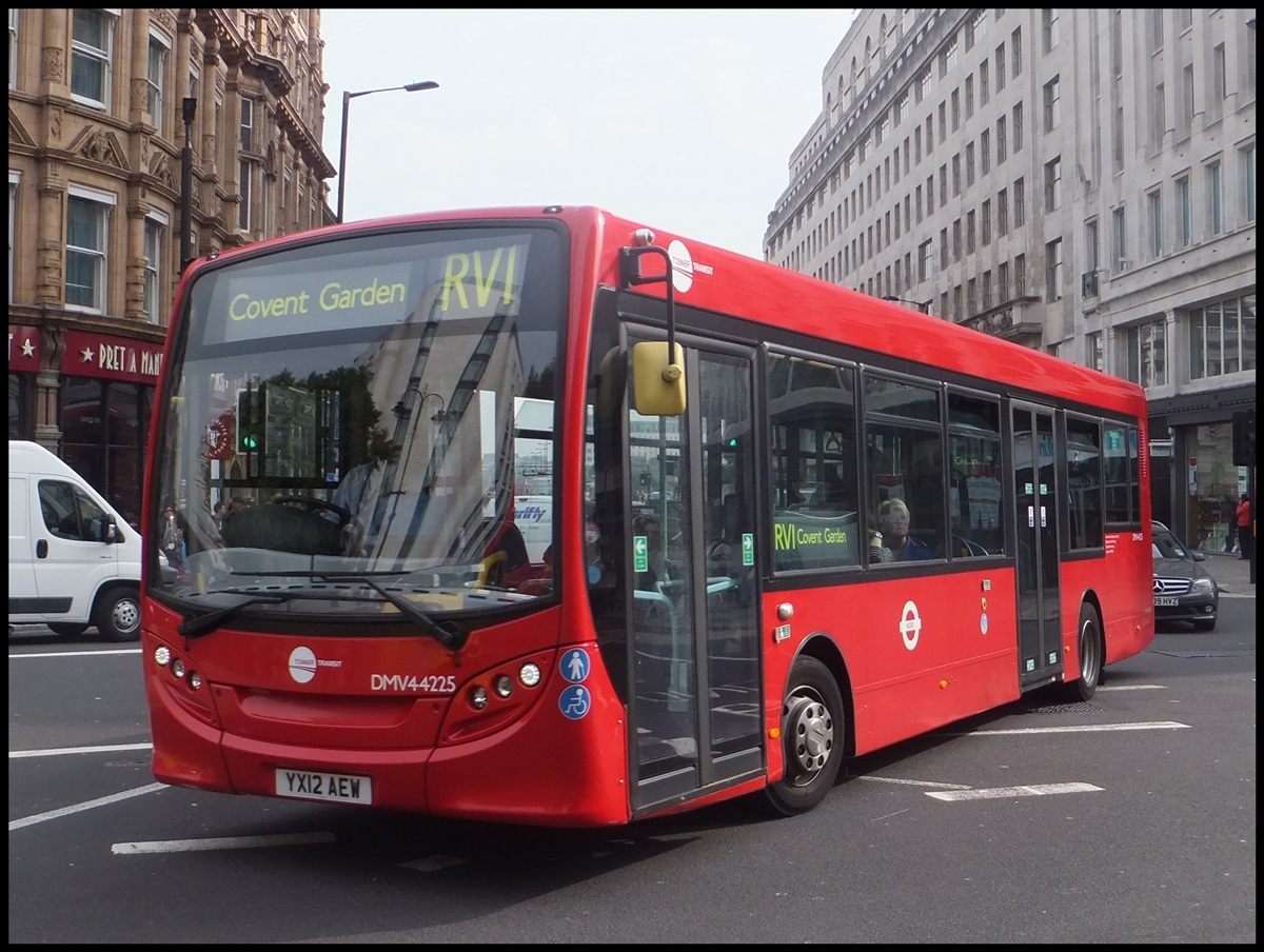 Dennis von Tower Transit in London.