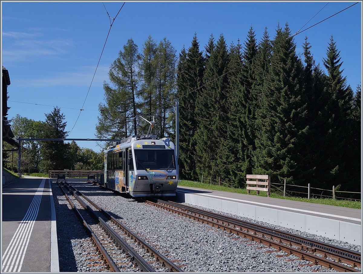 Der CEV Bhe 2/4 N° 72  Astro Pleiades  fuhr mit dem KK 502 zur Müllentsorgung auf den Les Pléiades.
27. August 2018