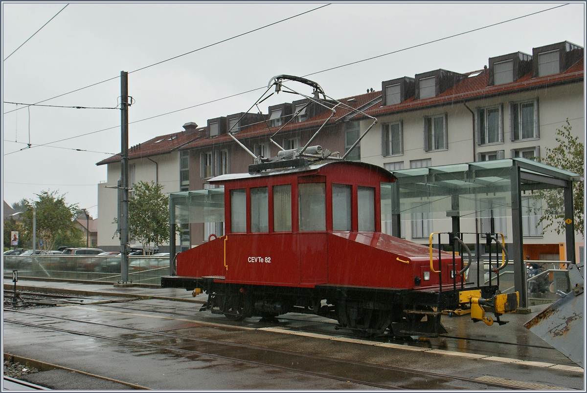 Der lange hier stationierte CEV Te 82 war in den letzen Jahren meist in Vevey; zum 50 Jahre Jubiläum der Blonay-Chamby Bahn kehrte er nach Blonay zurück.
17.09.2016
