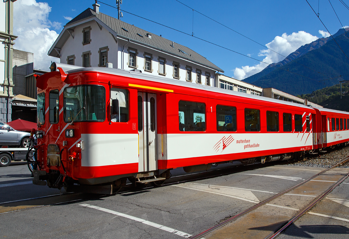 Der MGB 1./2. Klasse Steuerwagen ABt 4158 am 16.09.2017 bei der Einfahrt in Brig. 

Der Steuerwagen wurde 1980 von SIG (mecha.) und BBC (elektr.) gebaut. 

Technische Daten: 
Spurweite: 1.000 mm 
Lnge ber Puffer 17.910 mm 
Eigengewicht: 15,8 t 
Sitzpltze: 24 in der 1. und 15 in der 2. Klasse 
Zul. Hchstgeschwindigkeit: 90 km/h