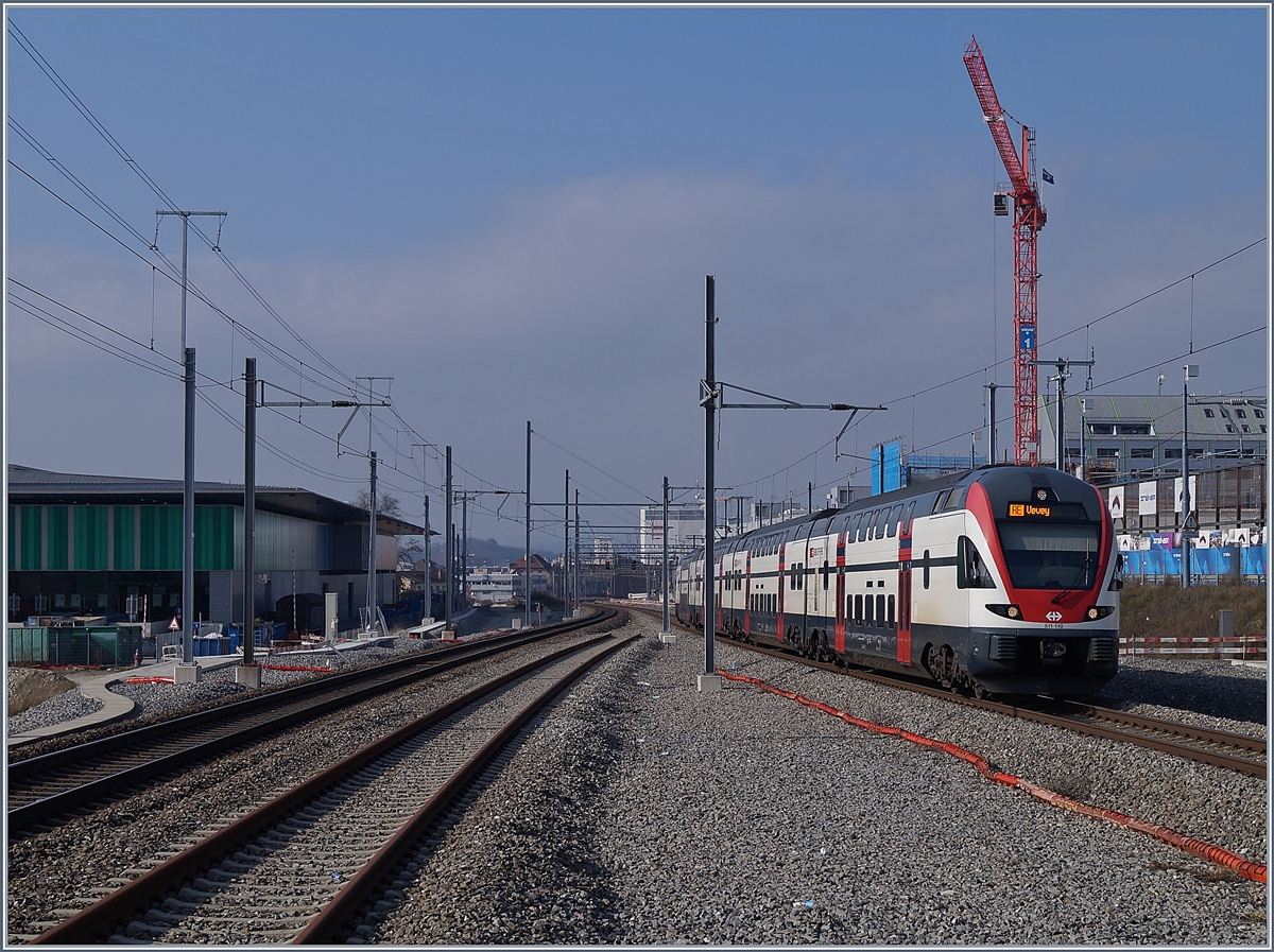 Der SBB RABe 511 110 bei der Durchfahrt in Prilly-Malley.
9. Feb. 2018