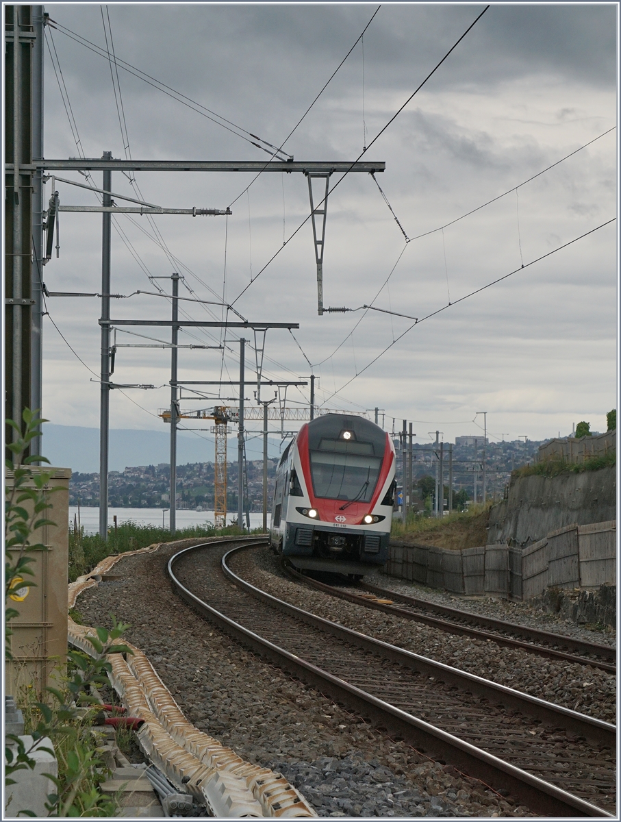 Der SBB RABe 511 118 als RE Annemasse - Vevey bei Cully.

3. Aug. 2020