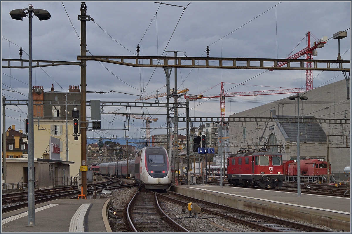 Der TGV Lyria 4717 verlässt Lausanne in Richtung Paris Gare de Lyon.

17. Jan. 2020