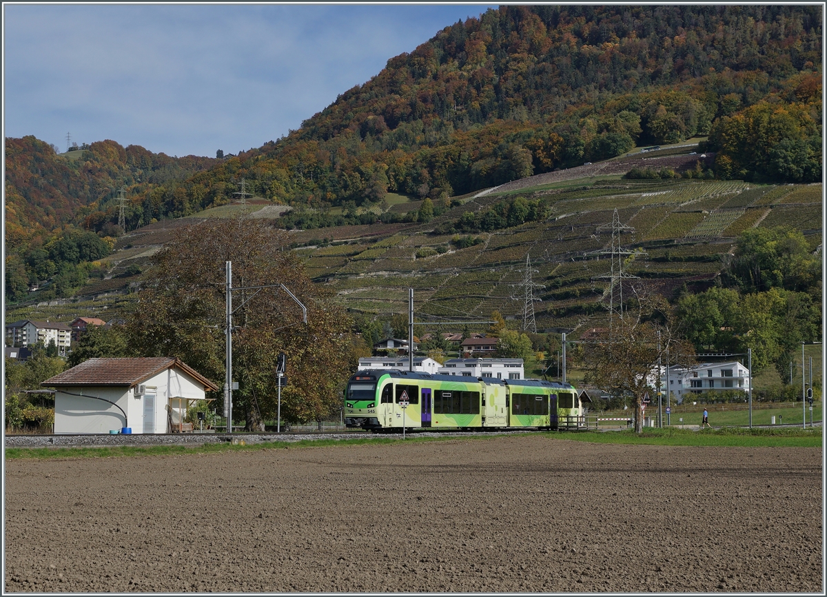 Der TPC Beh 2/6 545 fährt nach dem kurzen Halt in Villy weiter in Richtung Monthey.

20. Okt. 2020