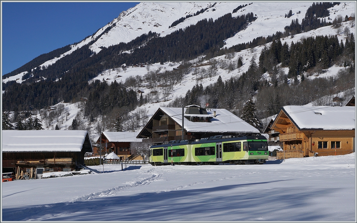 Der TPC Beh 4/8 591 erreicht in Kürze sein Ziel Les Diablerets. 

11. Jan. 2021