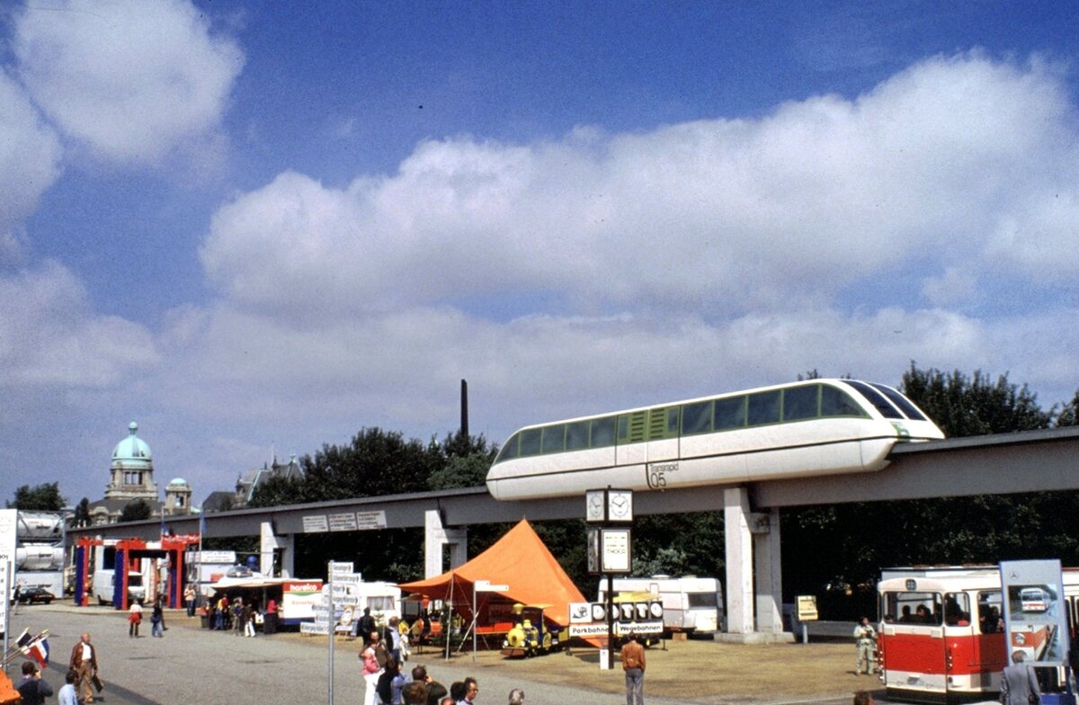 Der Transrapid 05 bei der IVA Hamburg im September 1979.