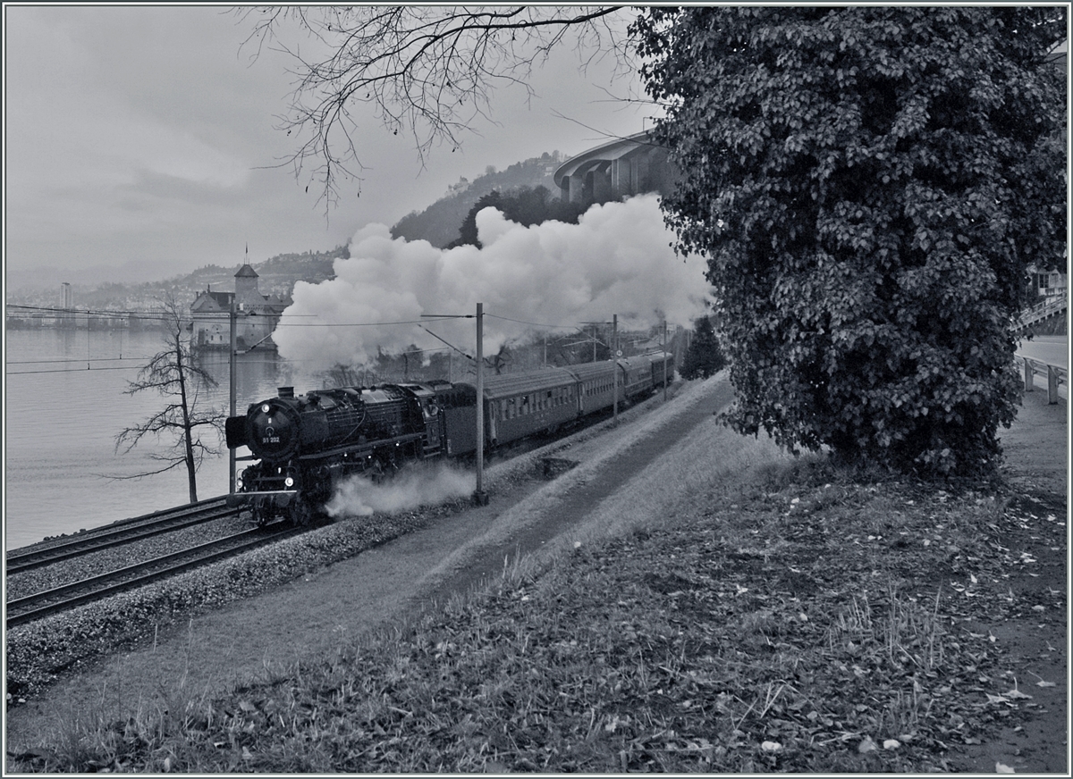 Die 01 202 beim Château de Chillon am garstigen 18. Jan. 2014 