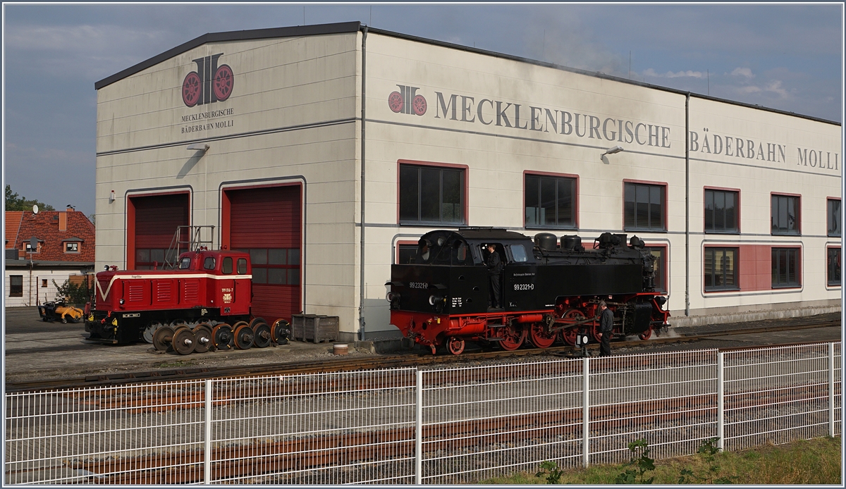 Die 199 016-7 und 99 2321-0 in Bad Doberan.

28. Sept. 2017