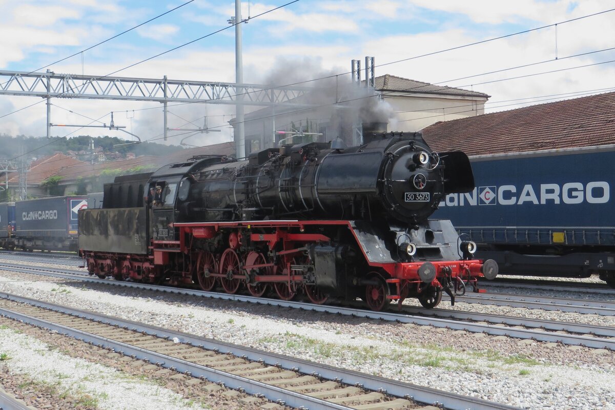 Die 50 3673 ist seit 2010 im Privatbesitz, wird von  Associazione Verbano Express, Luino geleased und lauft am 29 Mai 2022 in ihren Heimatbahnhof Luino um. 