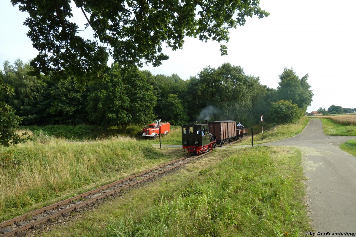 Die Franzburg kommt aus Heiligenberg und fährt zurück nach Bruchhausen-Vilsen (am 01.08.2015)