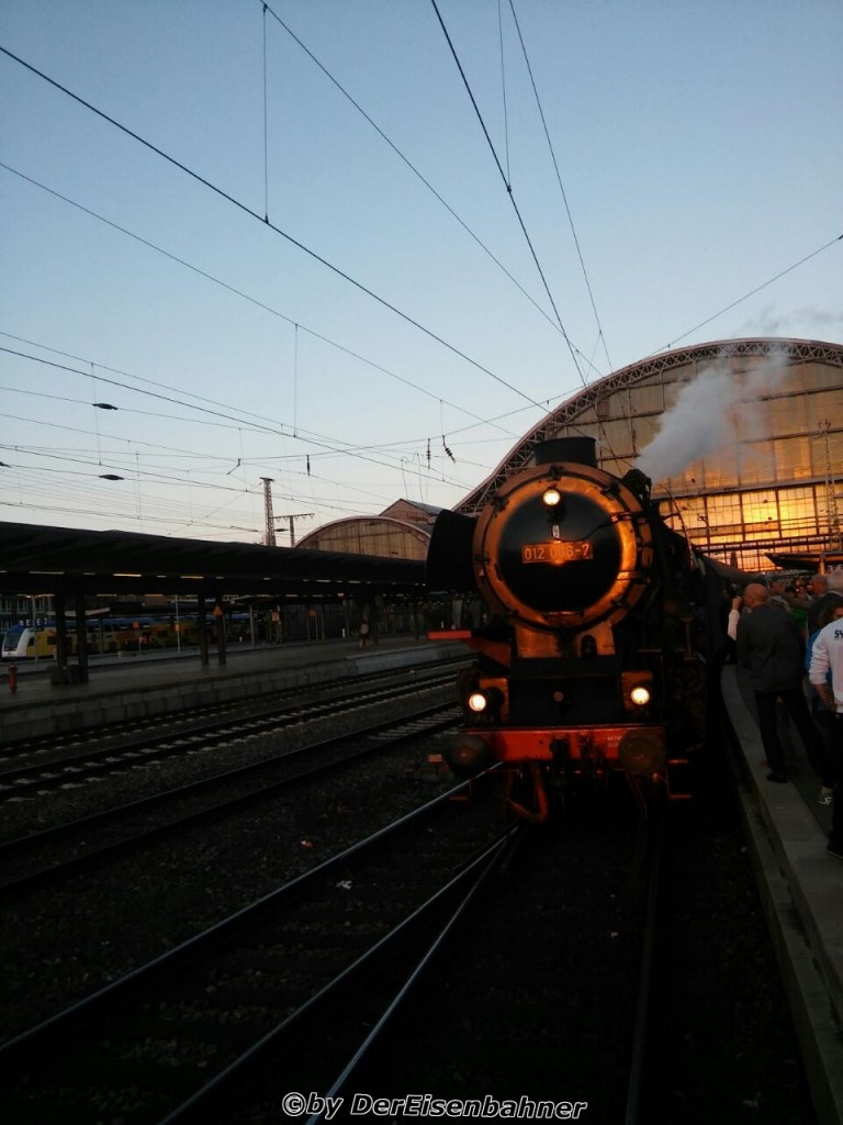 Die goldene 01 1066 in Bremen (am 27.06.2015)