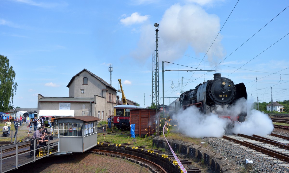 Die nächste Ausfahrt der 01 118(HEF) zum Darmstädter Hbf am 14.05.2015