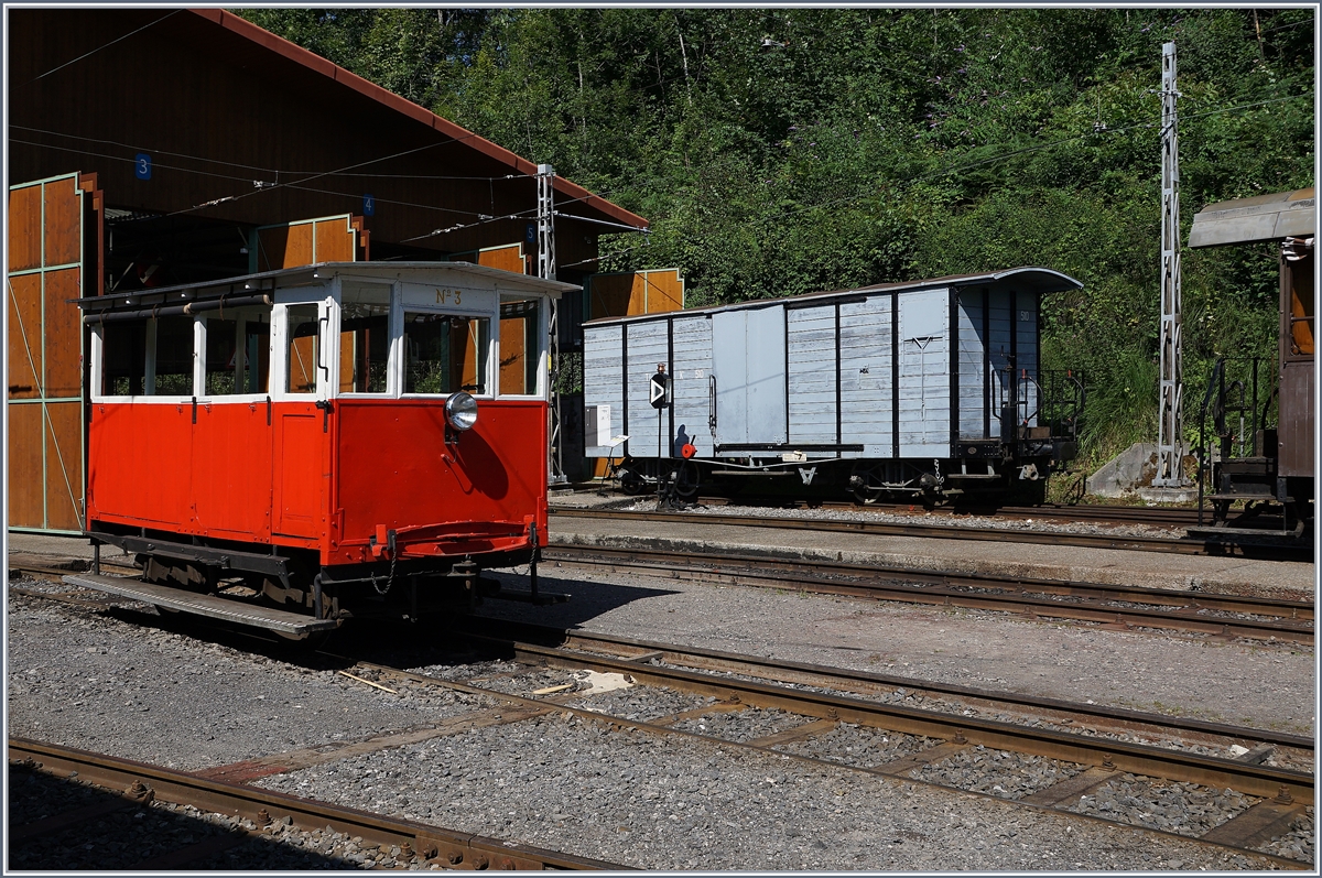 Die vom tablissements Billard gebaute Draisine Dm 2/2 N 3  Biniou  in Chaulin. 

7. August 2016