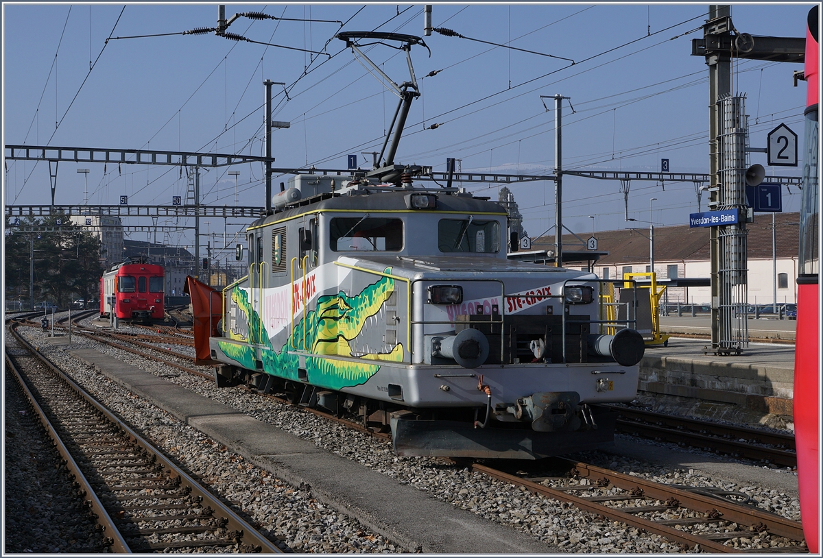 Die TRAVY Ge 4/4  Krokodil  in Yverdon (obwohl dies nur optisch nicht aber von der Bauart her eine  Krokodil -Lok ist) .

14.2.2017