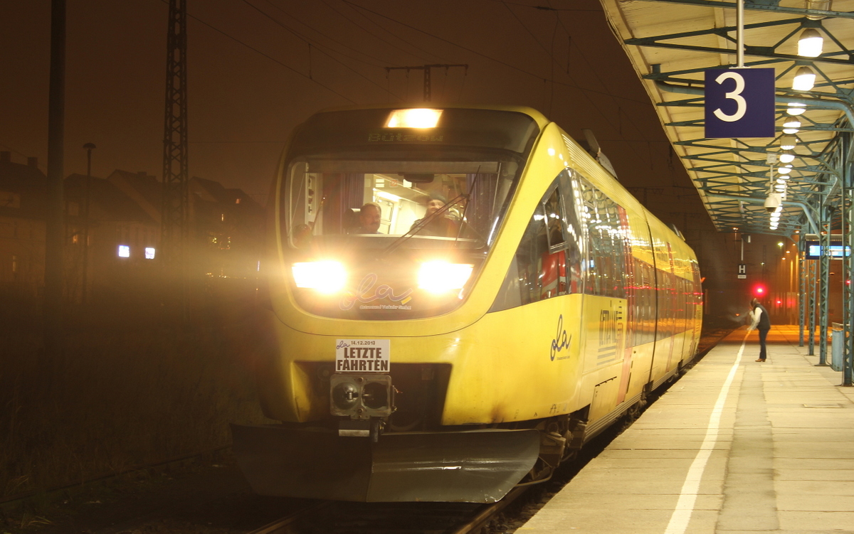 Die Vorletzte Fahrt aus Ueckermünde hat hier Ostseeland Verkehr GmbH VT 0005 hinter sich gebracht! Neubrandenburg 14.12.2013