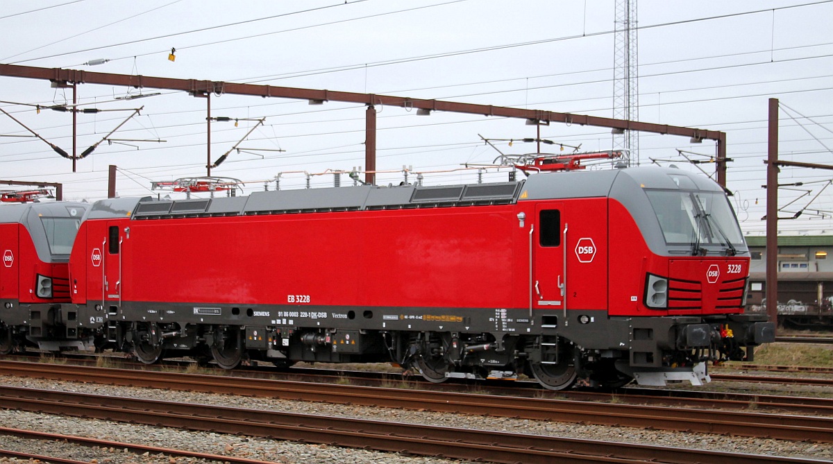 DSB Litra EB 3228 (91 86 0003 228-1 DK-DSB, REV/MMAL/02.03.2022, Pattburg/DK 14.03.2022