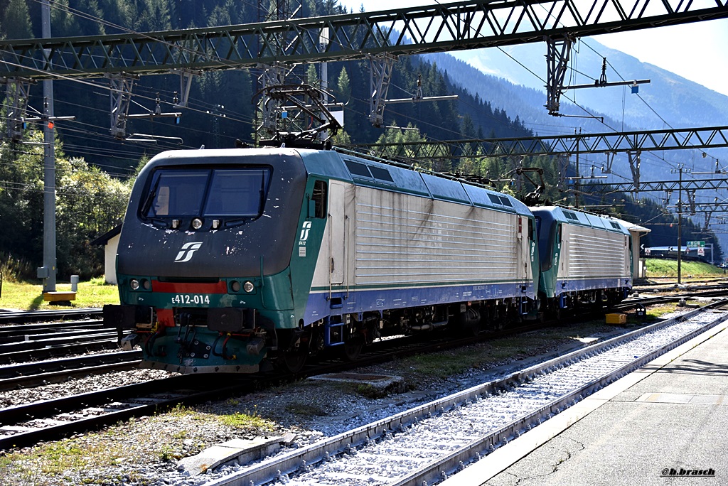 E412 016 und E412 020 fuhren zum abstellgleis am bf brennero/brenner,27.09.16