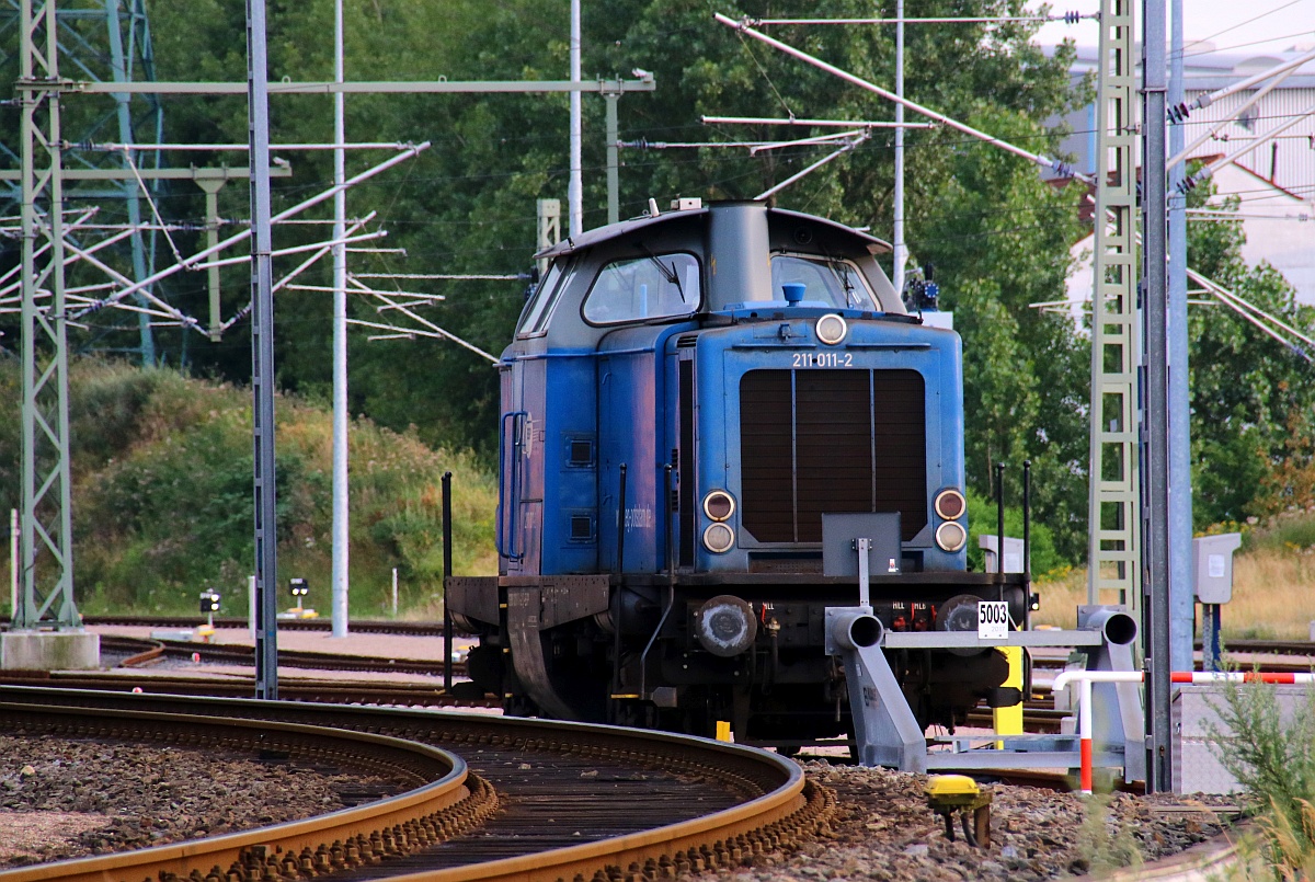 EGP 211 011-2 abgestellt an der Ajax Lokabstellung Waltershof 10.07.2021