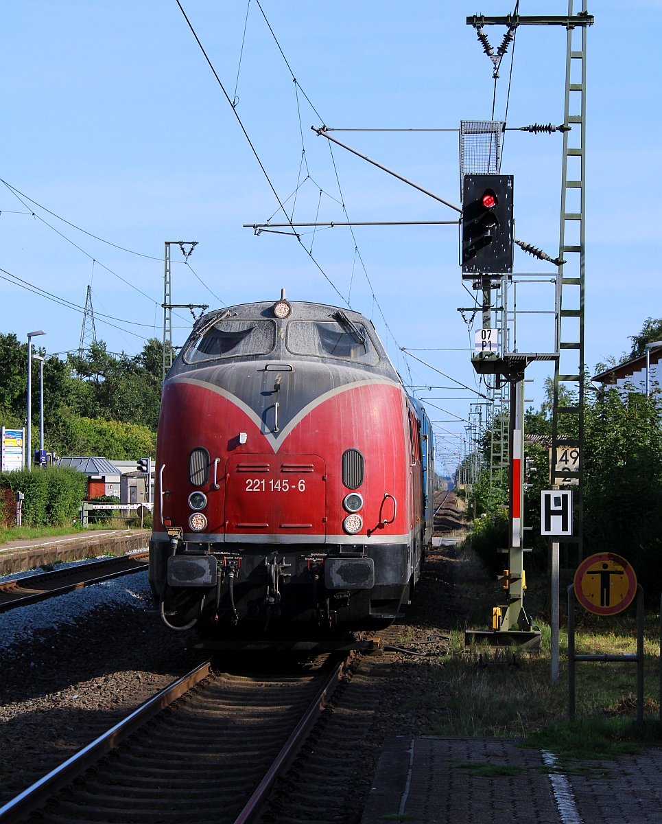 EGP 221 145 auf Rangierfahrt im Bhf Jübek. 24.08.2021