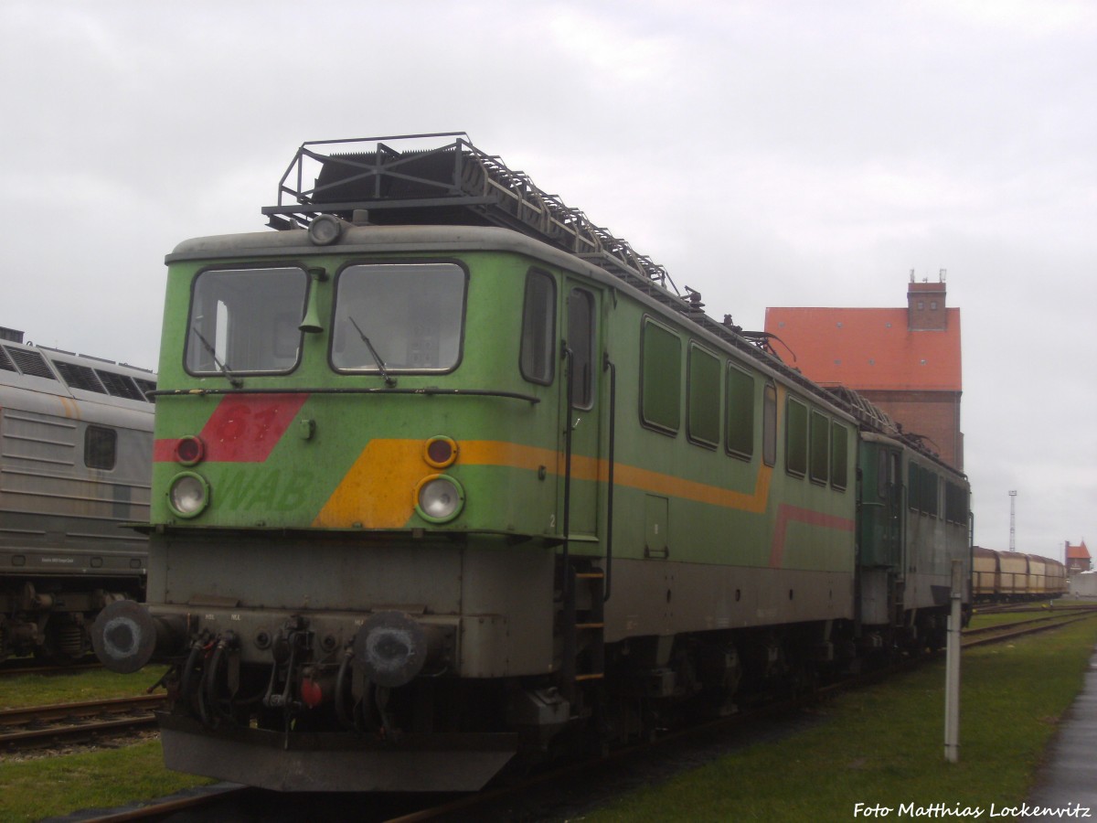 EGP Holzroller abgestellt im Stralsunder Stadthafen (Bei der Getreide AG) am 24.4.14