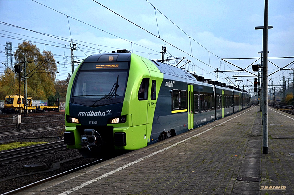 ein ET 5.01 machte probefahrten durch hh-harburg,10.11.14