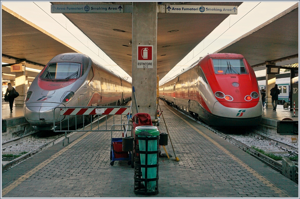 Ein FS ETR 600 und ein ETR 500 warten in Firenze auf die Abfahrt. 
16. Nov. 2017 