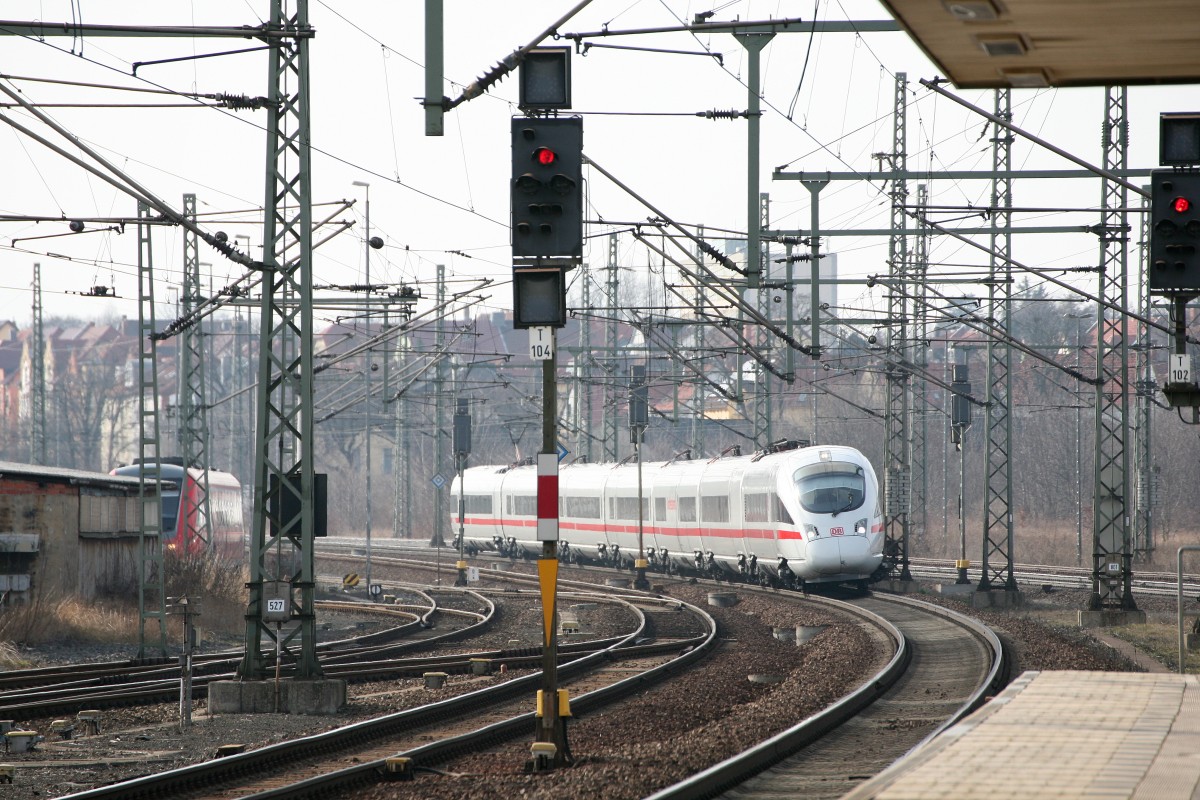 Ein ICT 7 f�hrt in Gotha Hbf ein.01.03.2014 14:24 Uhr