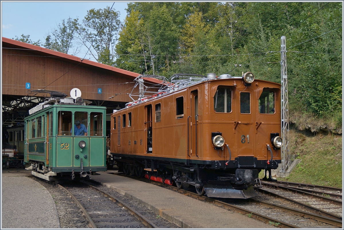 Ein kleiner Vorgeschmack auf das Mega Bernina Festival der Blonay Chamby Bahn: die Bernina Bahn Ge 4/4 81 (Ge 4/6 81) steht in Chaulin. 
19. August 2018