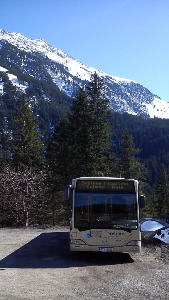 Ein Mercedes Citaro der BB Postbus als Zillertal Arena Skibus. Fhrt kostenlos zwischen Hochkrimml (Filzstein) durch Krimml zum Wald im Pinzgau. Depot beim Krimmler Wasserflle
29/3/2014