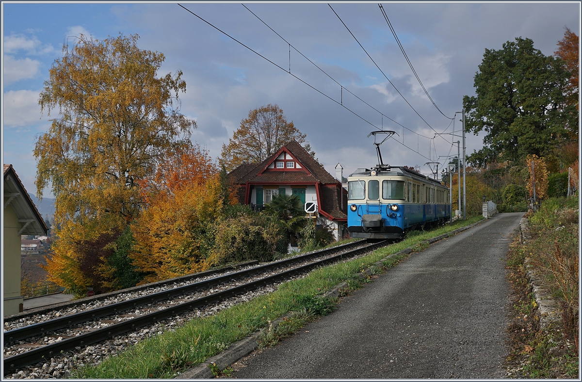 Ein MOB ABDe 8/8 auf der Fahrt von Chernex nach Montreux bei Planchamp.
6. Nov. 2018