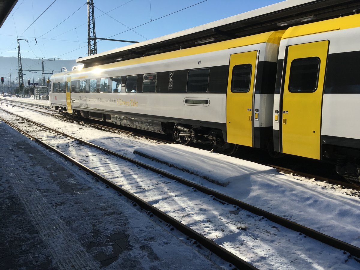 Ein paar der neuen 612er wo im Landesdesign BW Lackiert sind, sind schon in Ulm angekommen.

So traf ich am 06.01.17 den 612 008 als Ire aus Ulm hbf in Aalen.