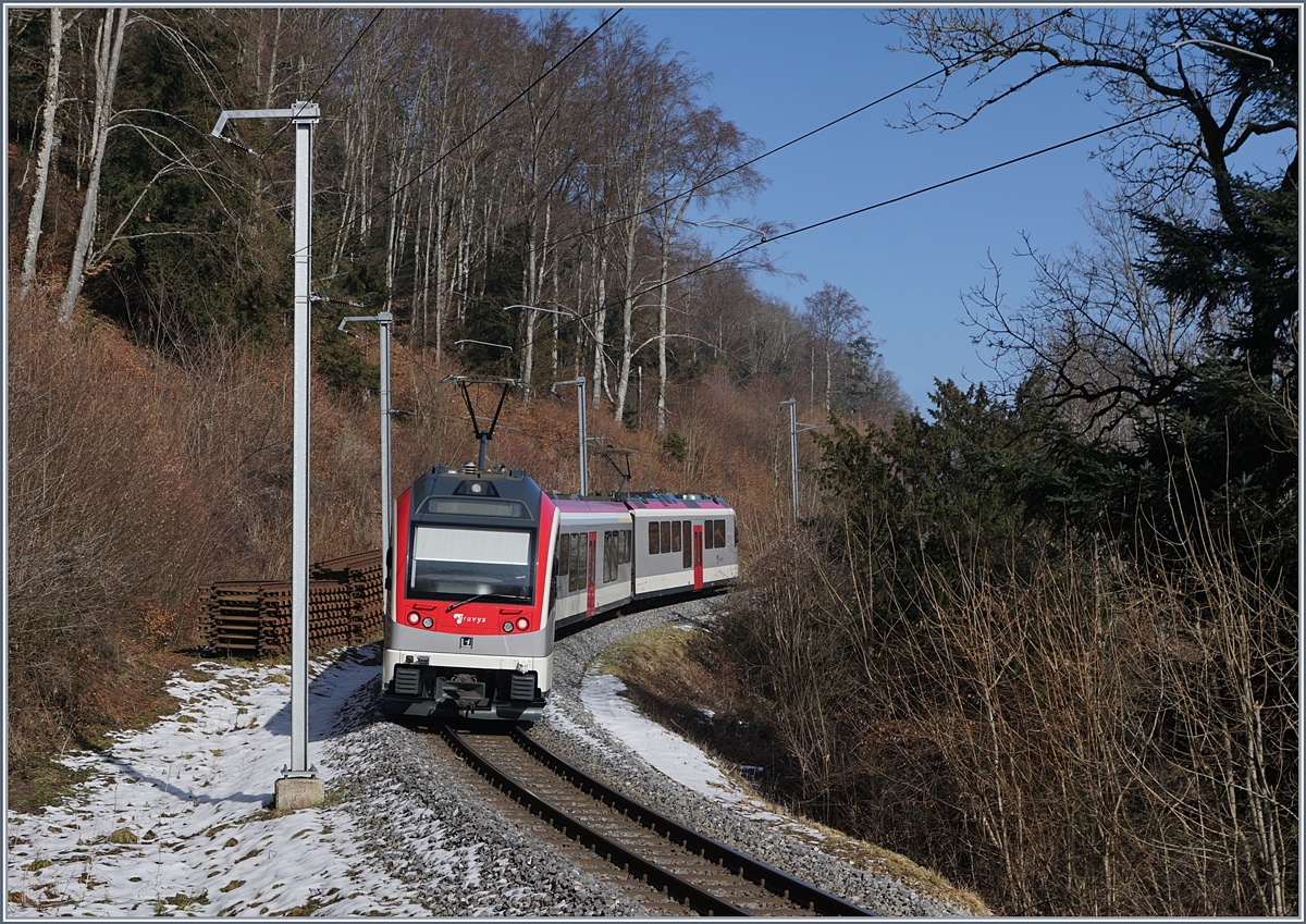 Ein TRAVYS SURF oberhalb von Six-Fontaines auf der Fahrt Richtung Ste-Croix.
14.02.2017