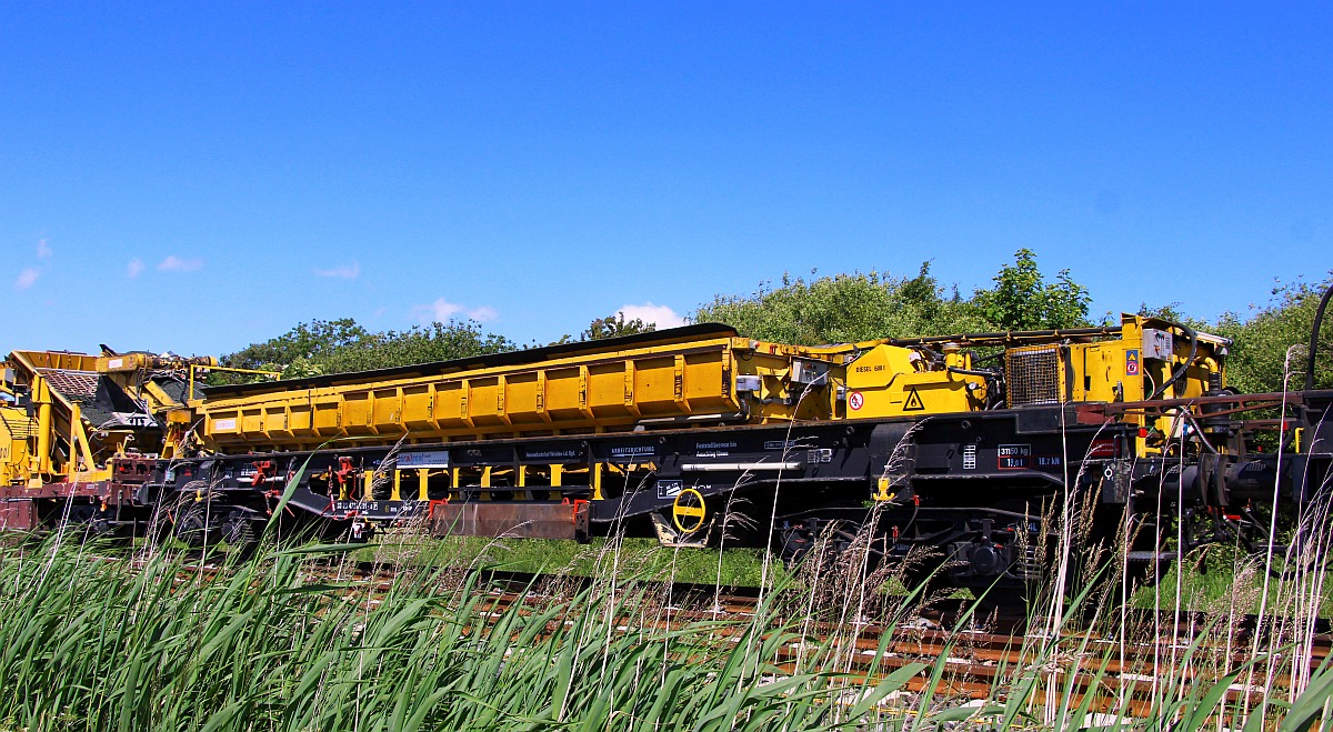 .....ein weiterer Smps Wagen zur Baustoffzuführung/Entladung registriert unter 33 80 4731 201-6 D-ERAIL....