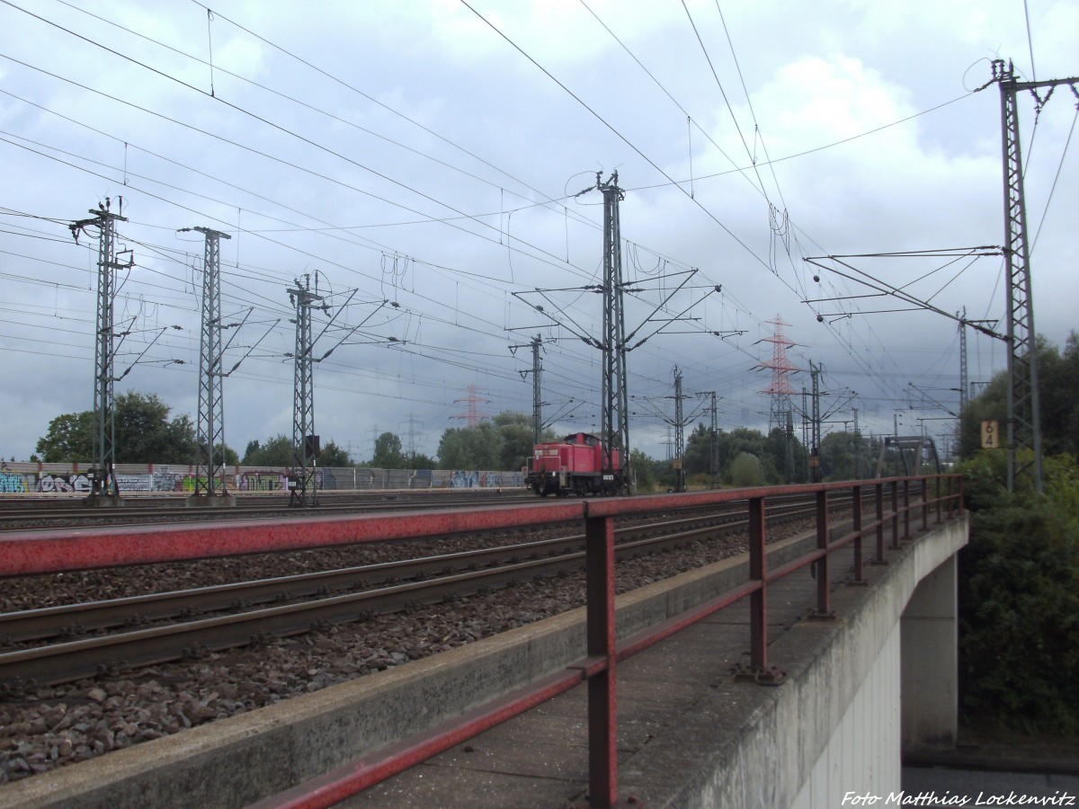 eine 295er solo unterwegs kurz vor dem Bahnhof Hamburg Harburg am 31.8.13