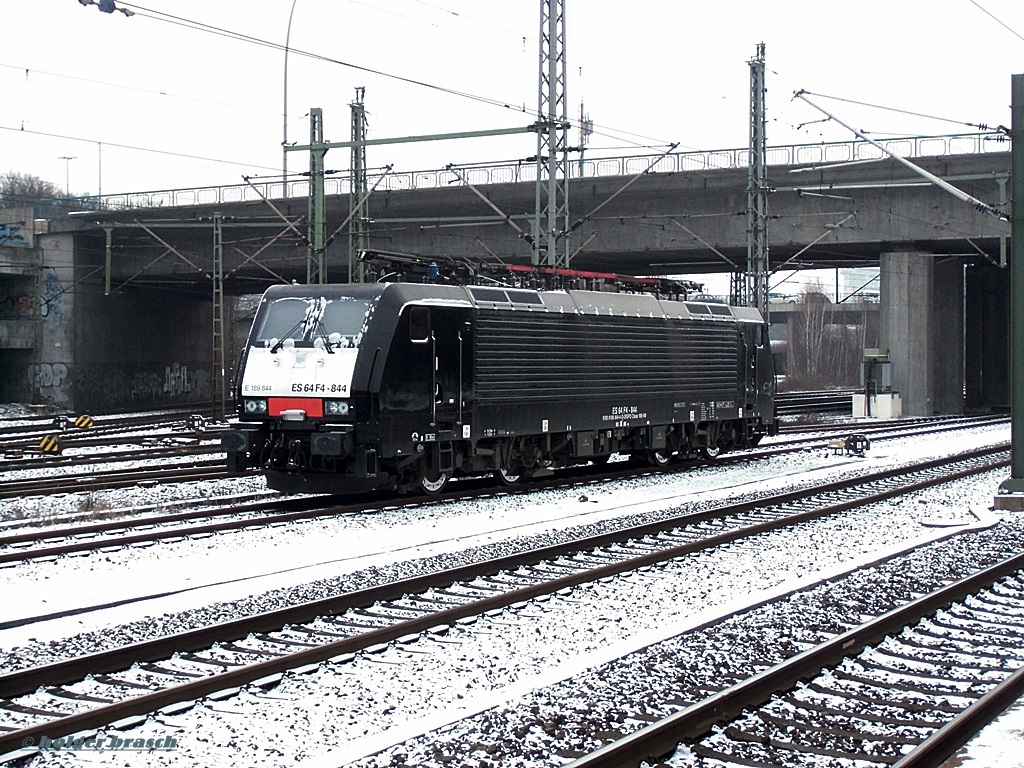 ER 64 F4-844 war abgestellt am 24.01.14 beim bhf harburg