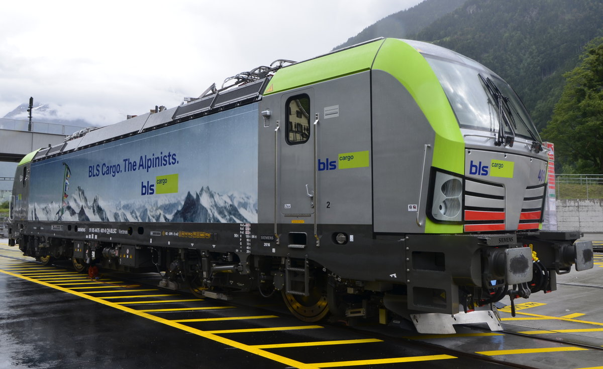 Eröffnung Gotthardbasistunnel 2016. Anlässlich der Feierlichkeiten gab es eine Rollmaterialshow in Erstfeld (04.06.2016)