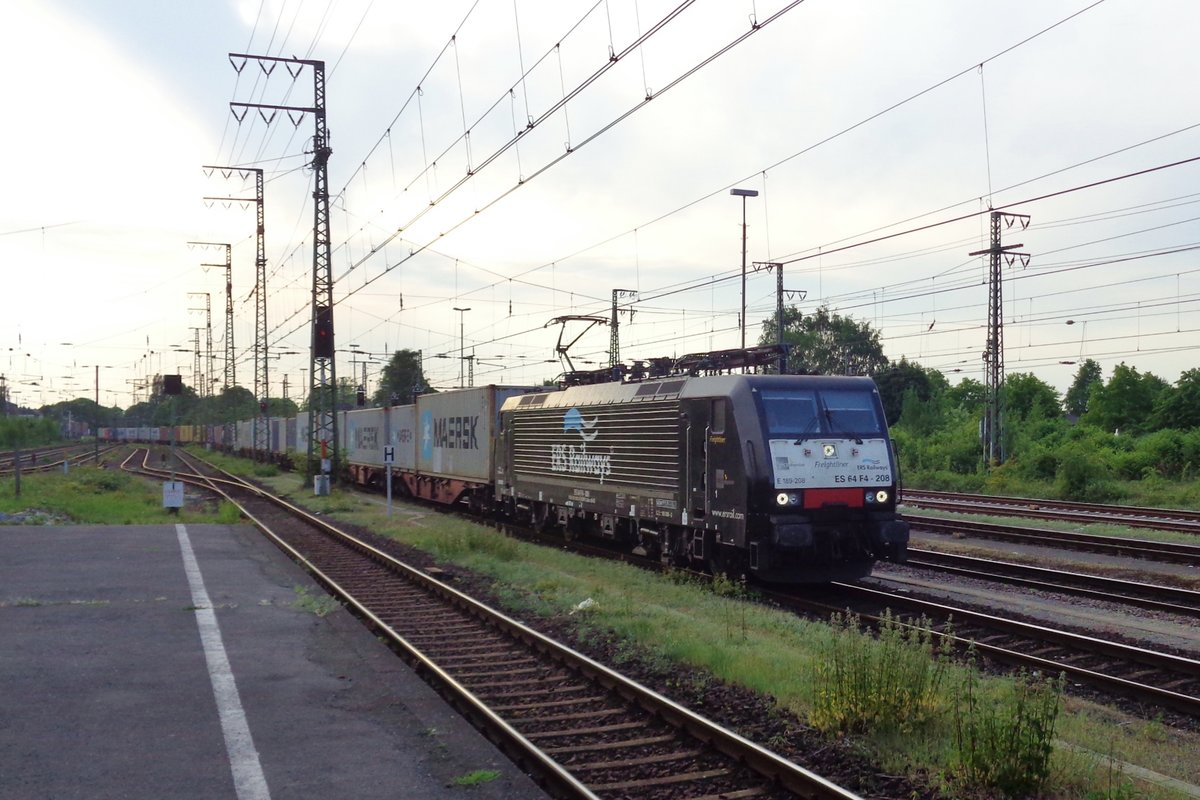 ERS 189 208 treft am 22 Mai 2017 in Emmerich ein.