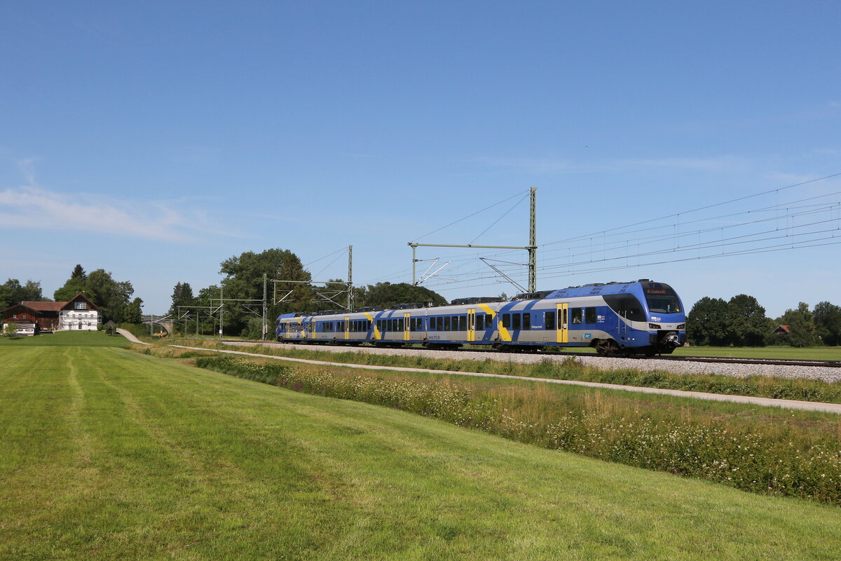 ET 306 auf dem Weg nach Salzburg am 12. Juli 2021 bei bersee am Chiemsee.