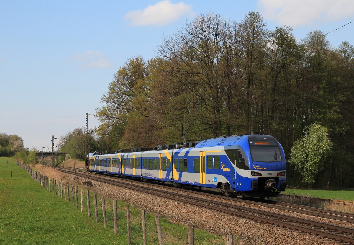 ET 308 auf dem Weg nach Mnchen. Aufgenommen am 14. April 2014 bei Vogl.