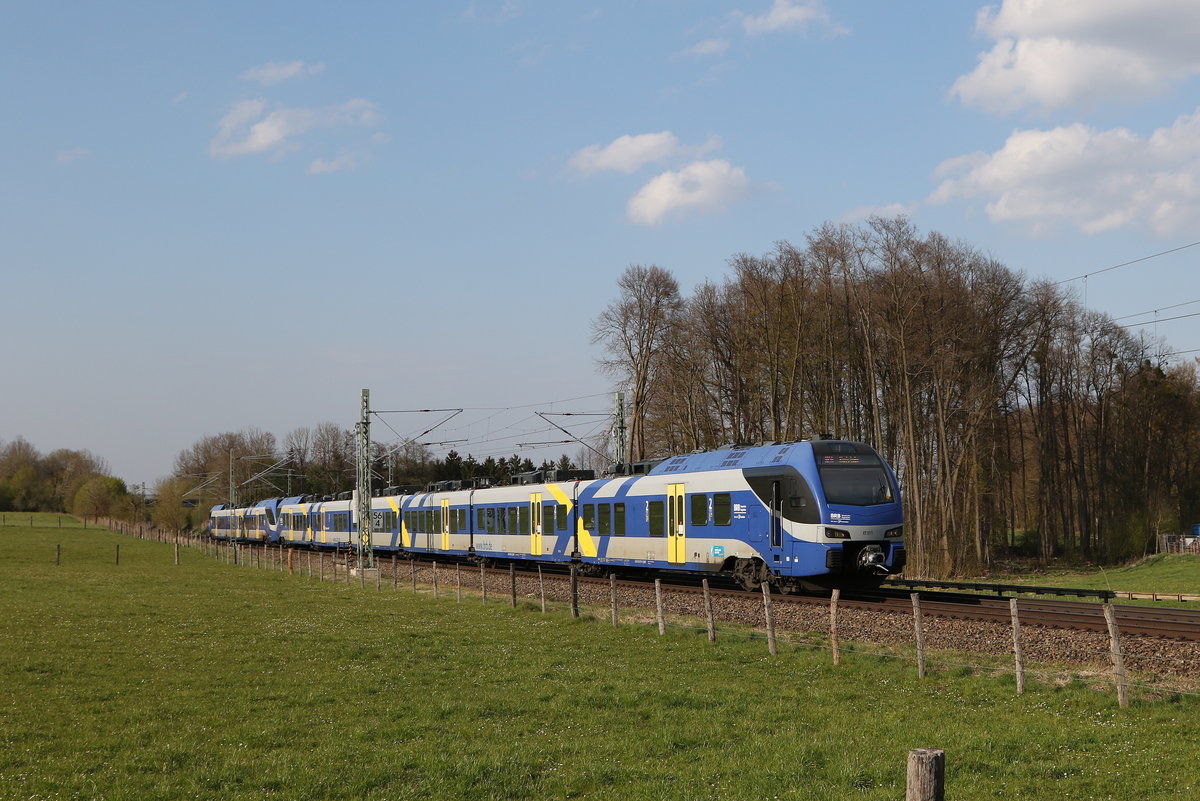 ET 311 auf dem Weg nach Rosenheim am 21. April 2021 bei Vogl.