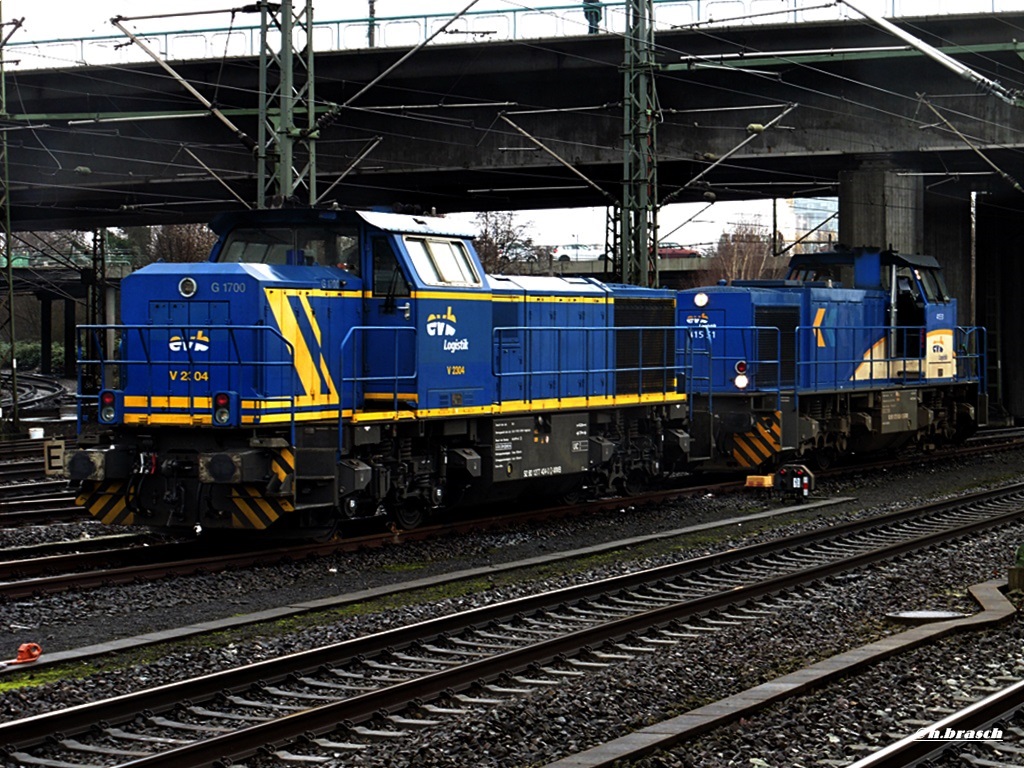 EVB 2304/277 404-0 und EVB 41551/275 503-1 waren abgestellt am 23.12.14 beim bf hh-harburg