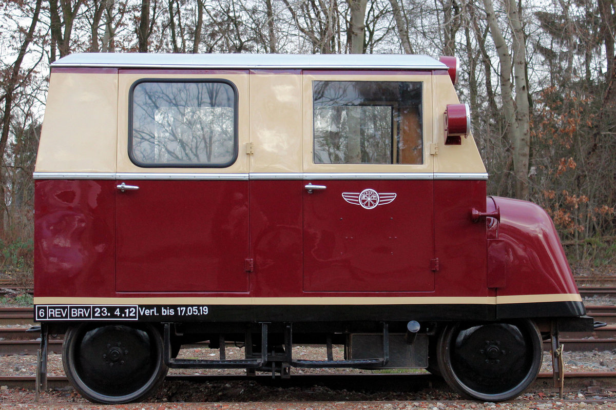 evb 591 - WZTE Draisine am 09.12.2018 in Zeven - Süd.