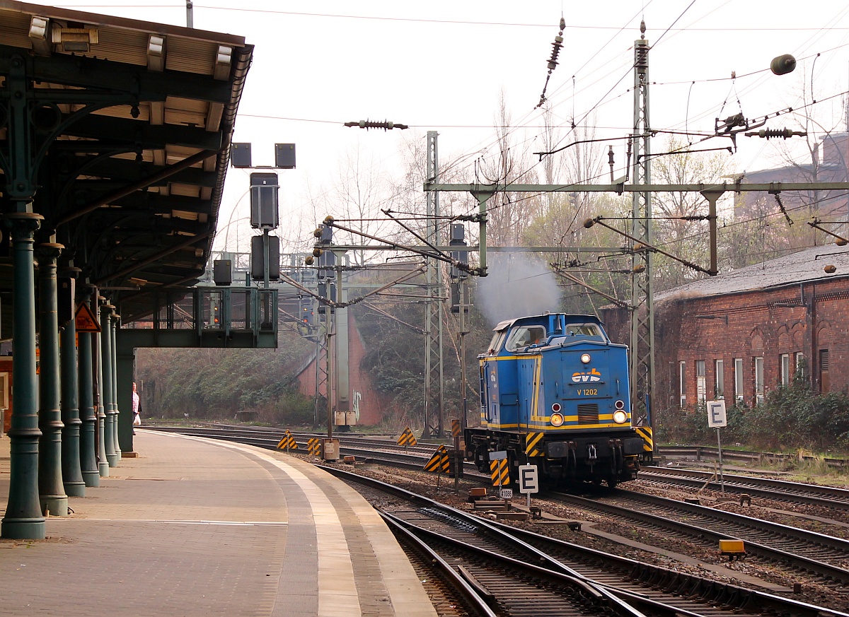 EVB/MWB V 1202/ 202 630-0 beim abdieseln Richtung HH-Moorburg. HH-Harburg 31.03.2014