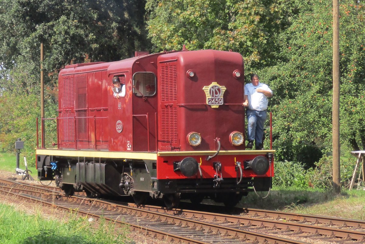 Ex-NS 2459 lauft am 1 September 2018 in Beekbergen um.