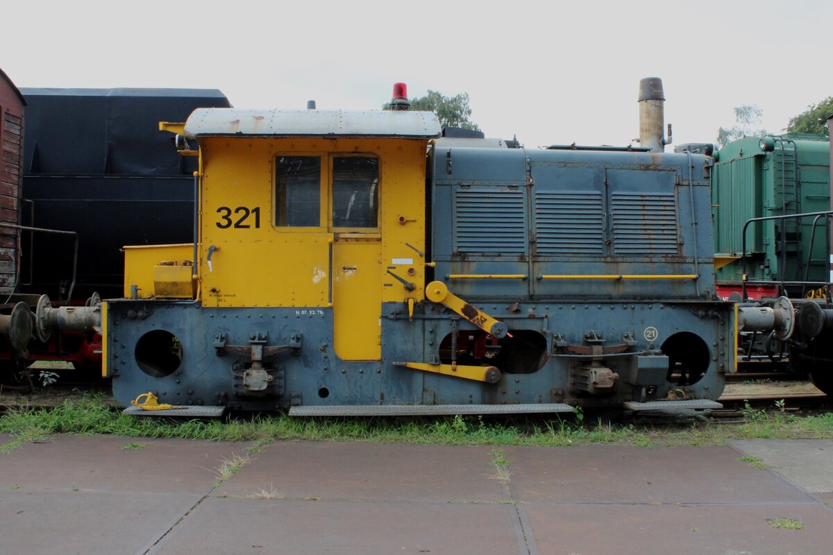 Ex-NS 321 steht am 28.Juli 2023 ins Bw Beekbergen während ein Tagesfahrt der VSM Dieren-Beekbergen-Dieren.