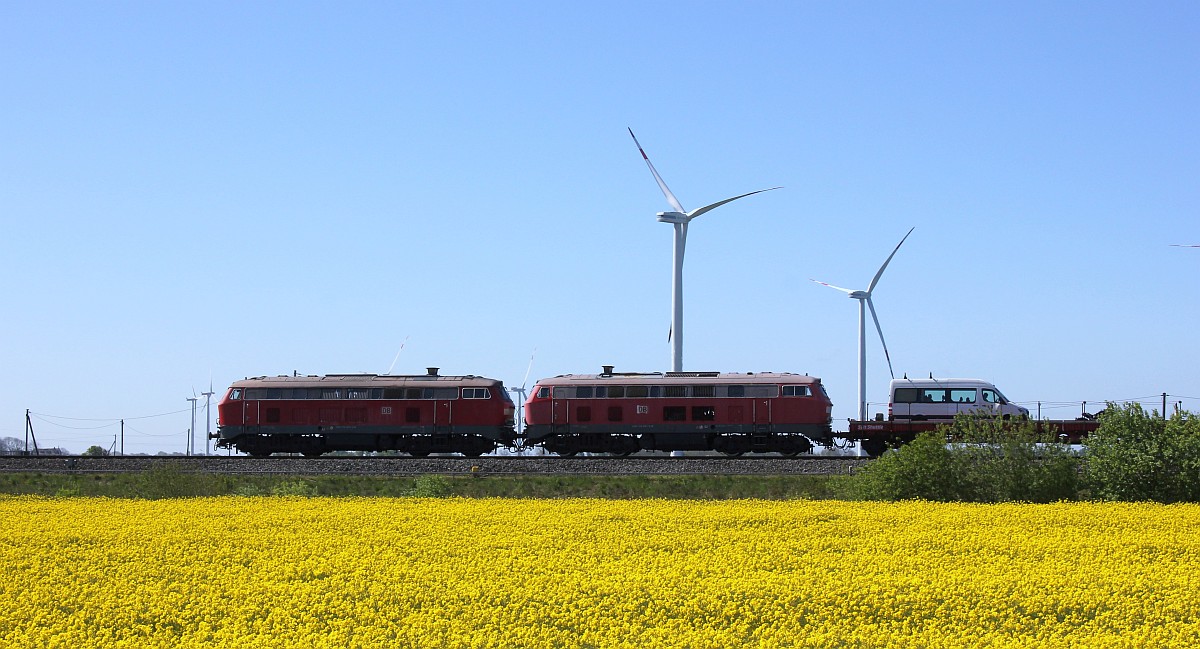 Extrablick auf die beiden Kultdiesel....olles Gegenlicht....grrrr...Lehnshallig 17.05.2020