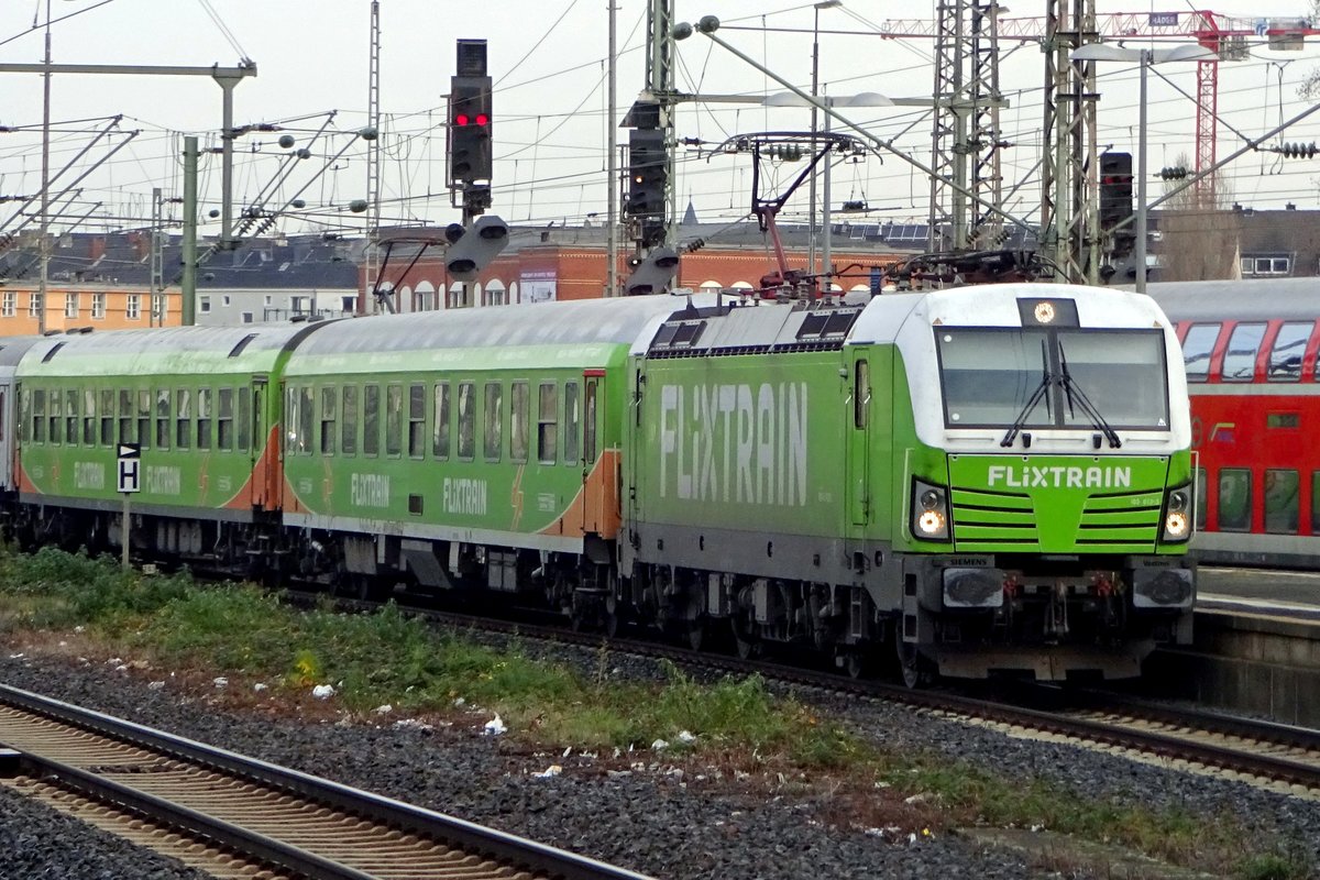 FlixTrain 193 813 treft am 28 Dezember 2019 in Dsseldorf Hbf ein.