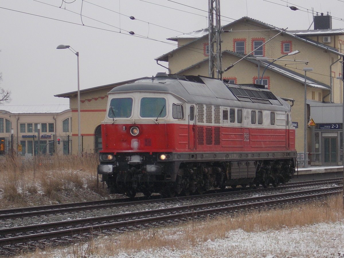 Fotoglück,am 04.Februar 2018,am Greifswalder Hbf,als dort die EWR 232 189 ein haltzeigendes Signal bekam.