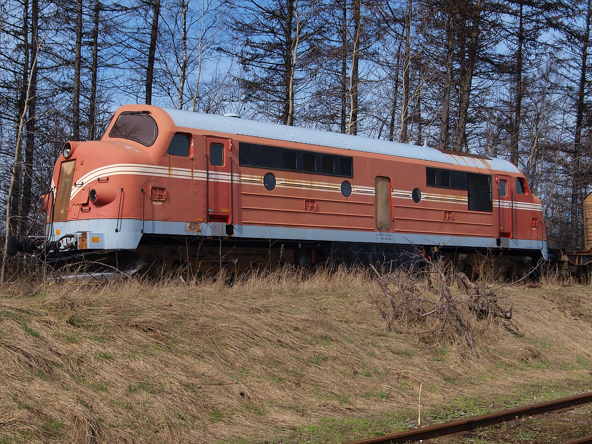 Fotografentag in Padorg: Mx 1030(Fabriknr.2470,Bj 1961,Mot.nr. 12.567D1)ist seit 2008 im Bestand der BLDX und dient seither als Ersatzteilspender. Padborg 2.4.10