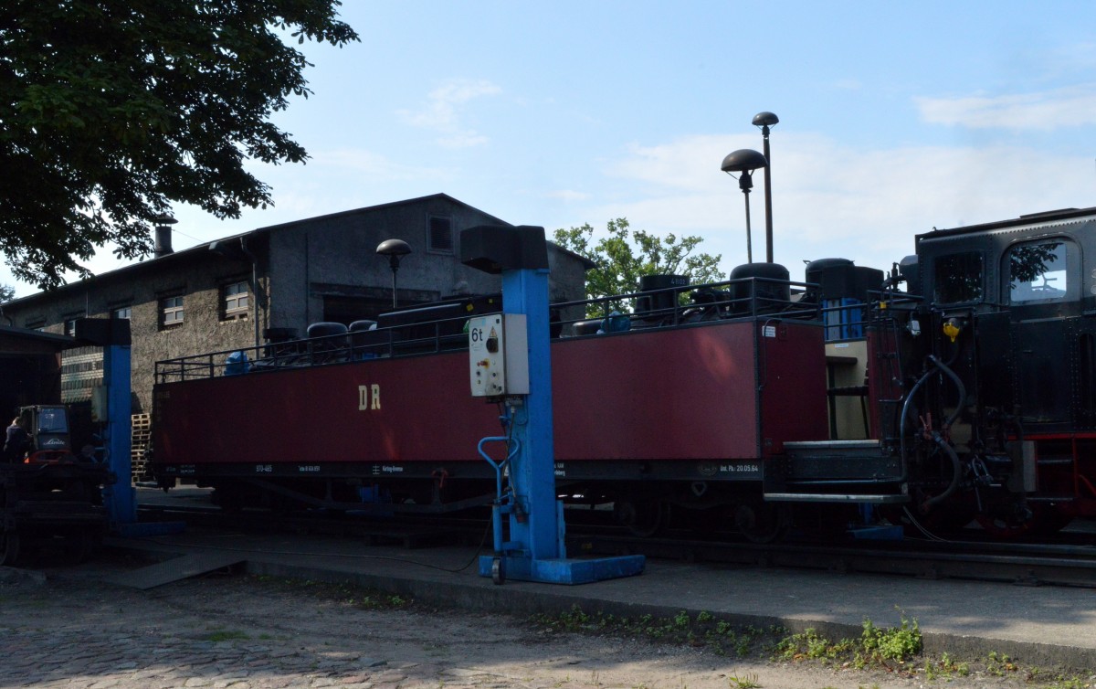 Frisch aus dem Preßnitztal eingetroffen war der dritte Aussichtswagen. Hier am 07.08.2015 im BW Putbus